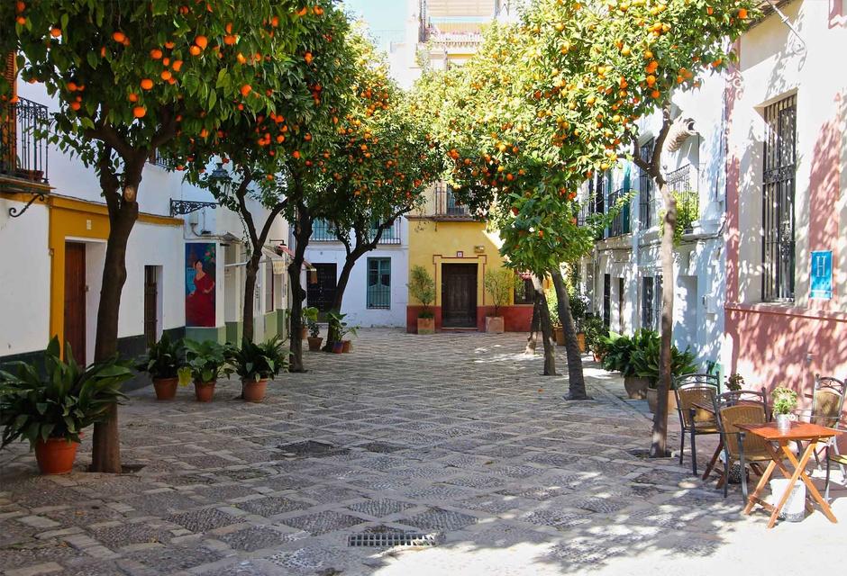 Cover image of this place Barrio Santa Cruz