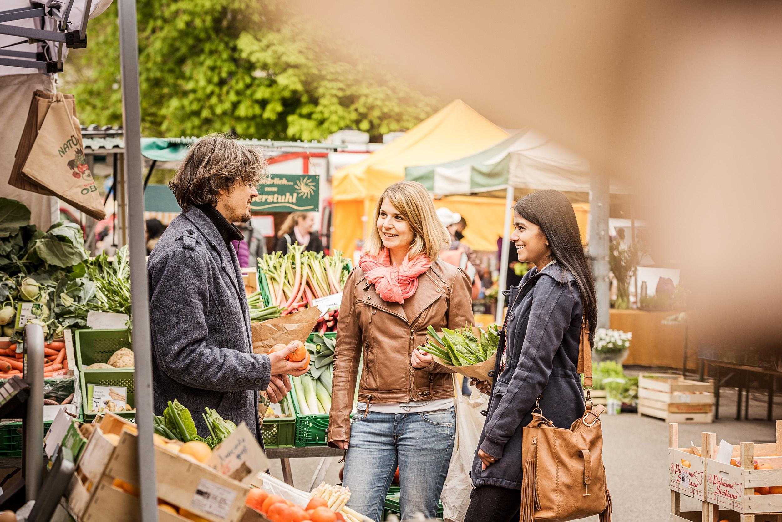 Cover image of this place Wochenmarkt am Sankt Stephans Platz