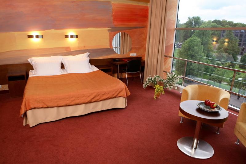Cover image of this place Hotel Pallas