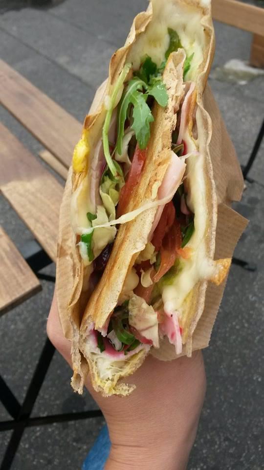 Cover image of this place Petite Creperie