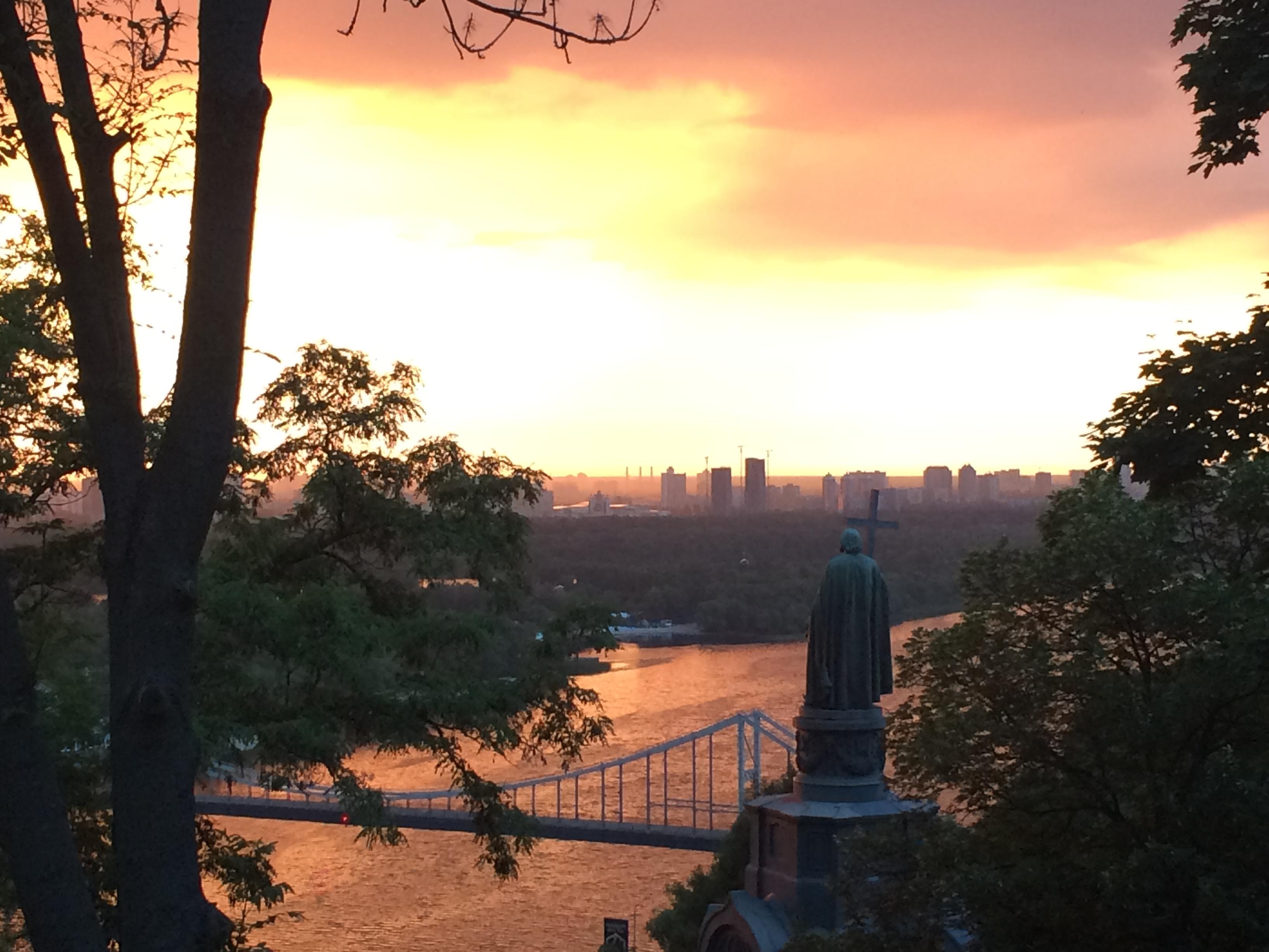 Cover image of this place Saint Volodymyr's Hill