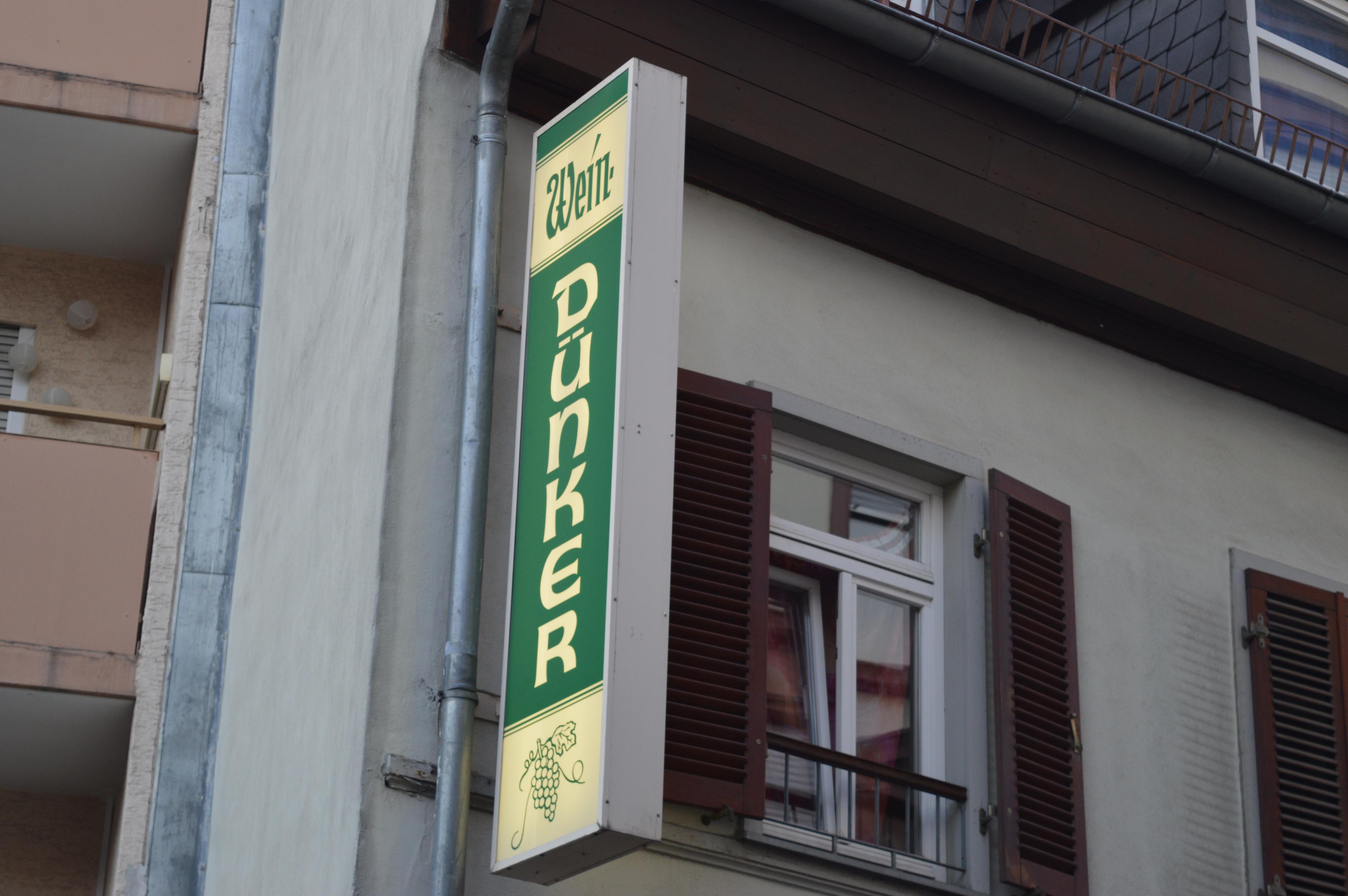 Cover image of this place Weinkellerei Dünker