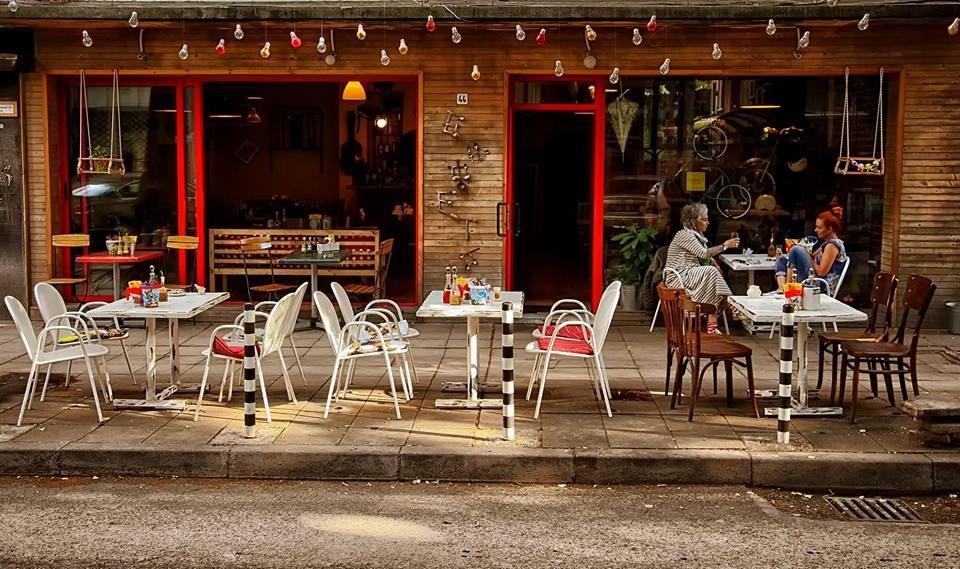 Cover image of this place Buffet (Бюфетъ)