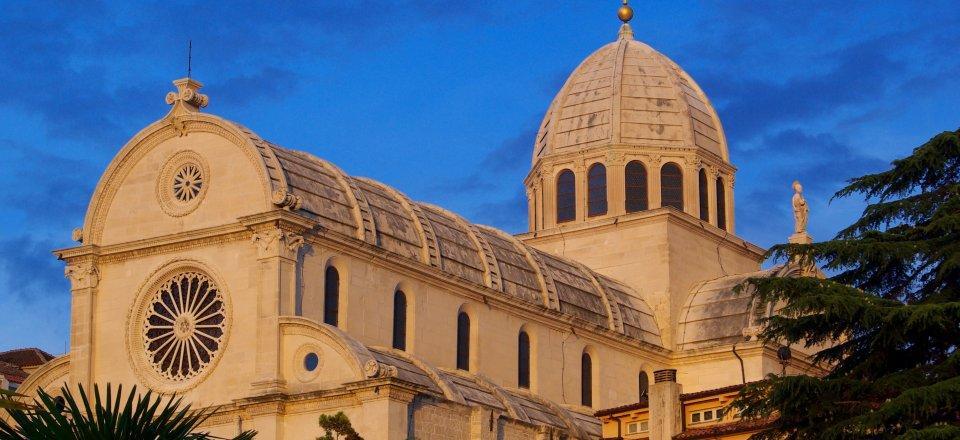 Cover image of this place Saint Jacob's Cathedral
