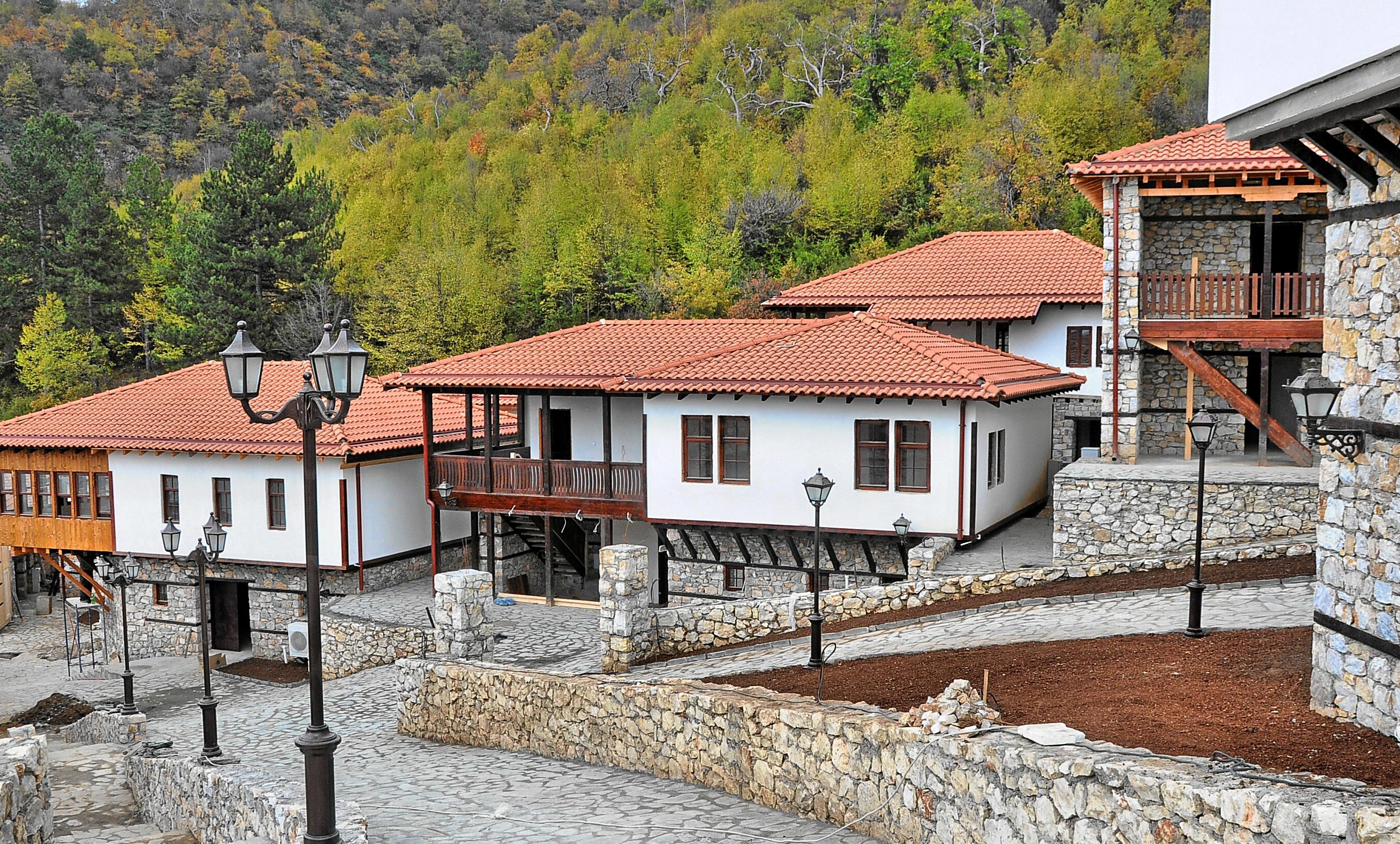 Cover image of this place Комплекс Македонско Село / Macedonian Village 