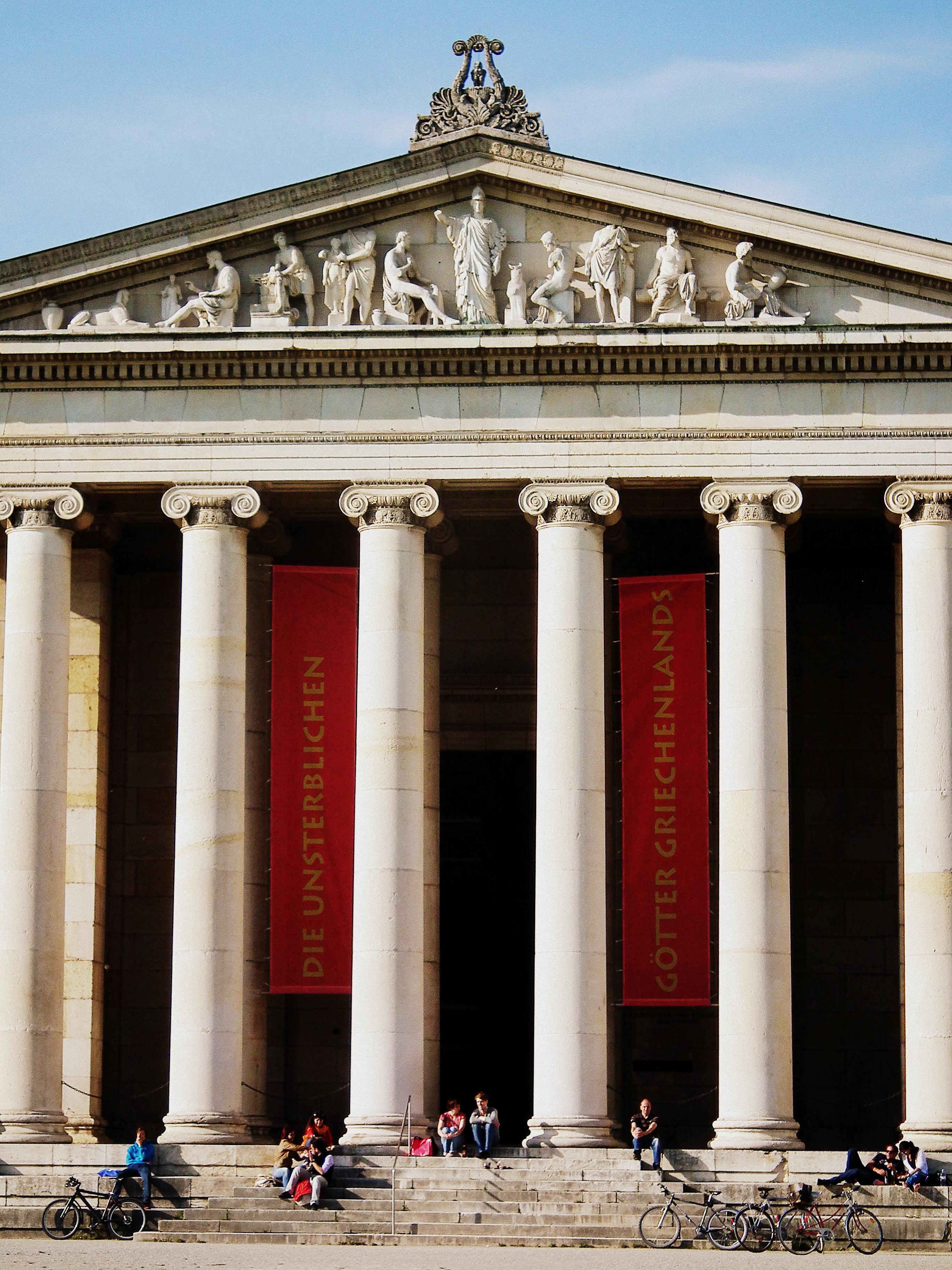 Cover image of this place Königsplatz