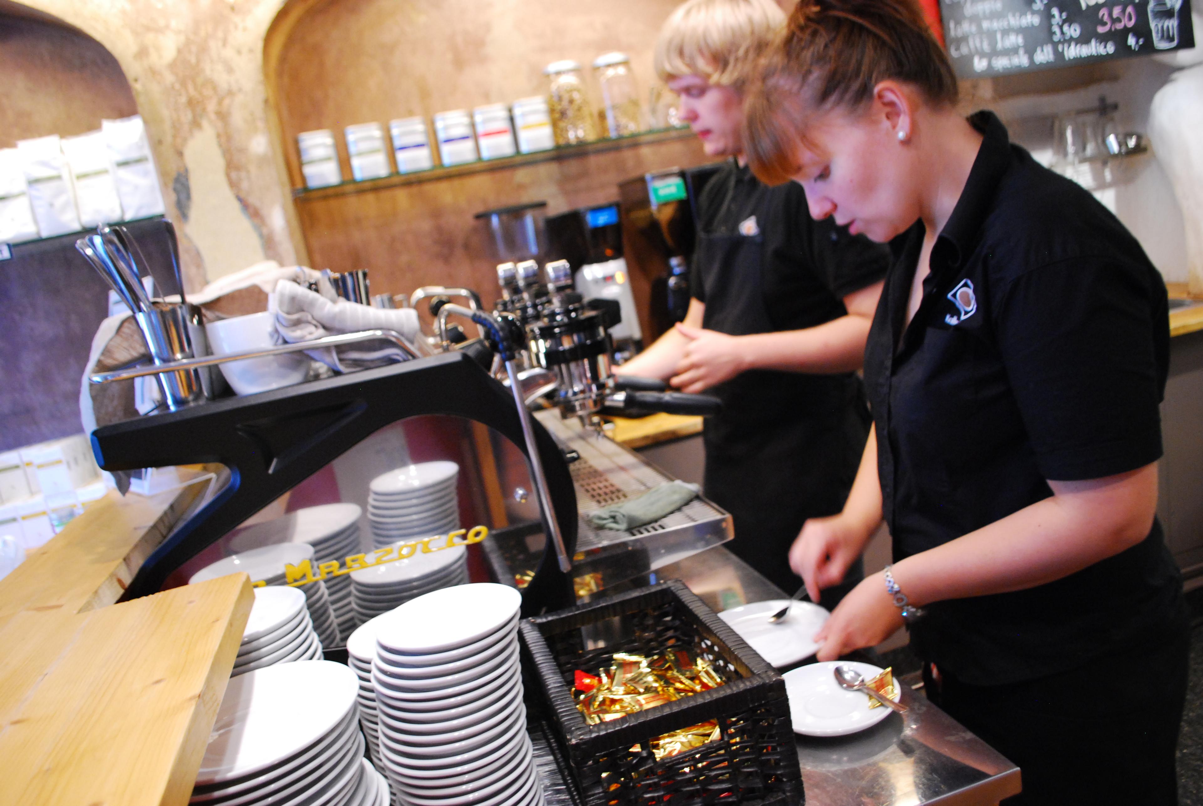 Cover image of this place Kaffecentralen Korkeavuorenkatu