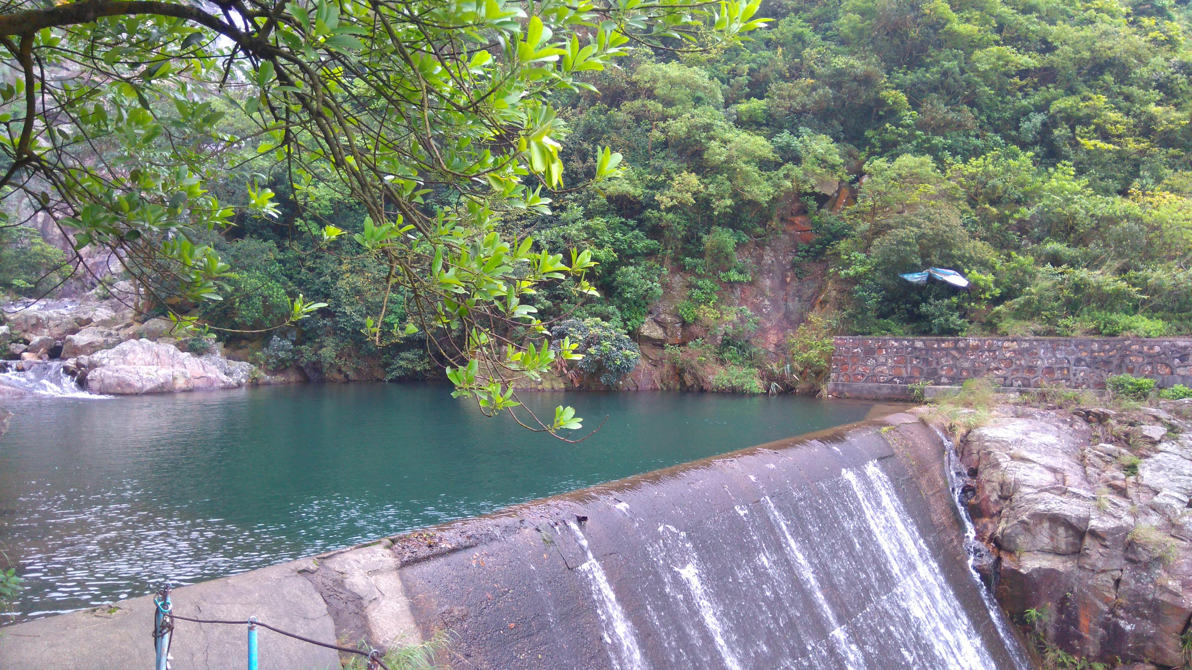 Cover image of this place Man Cheung Po Infinity Pool (萬丈布)