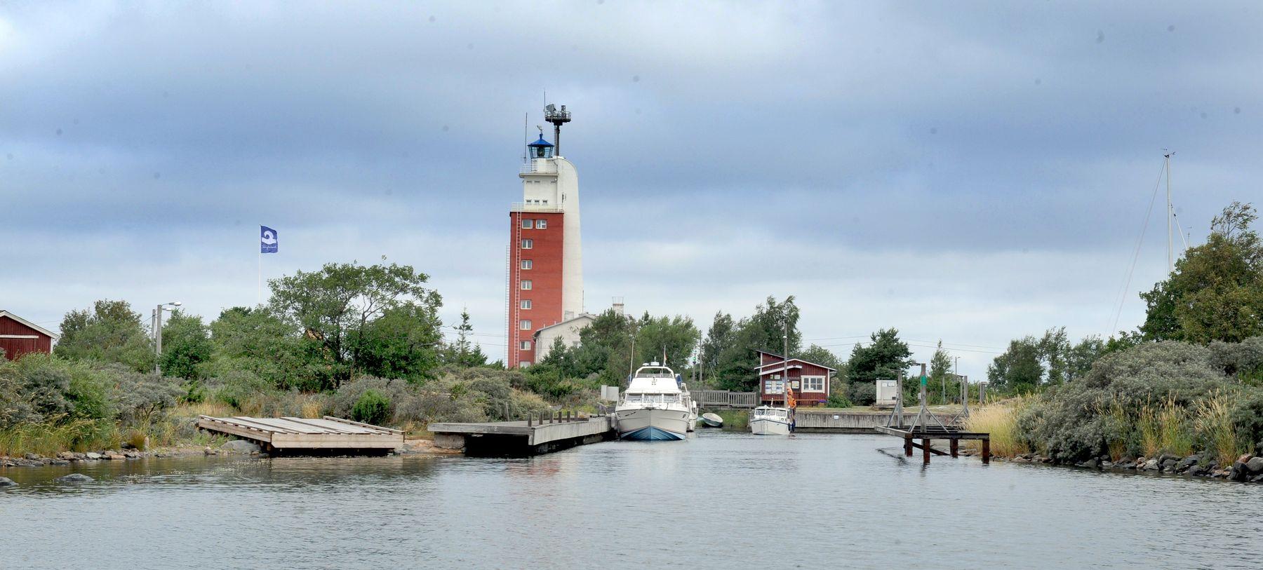 Cover image of this place Kylmäpihlajan Majakka