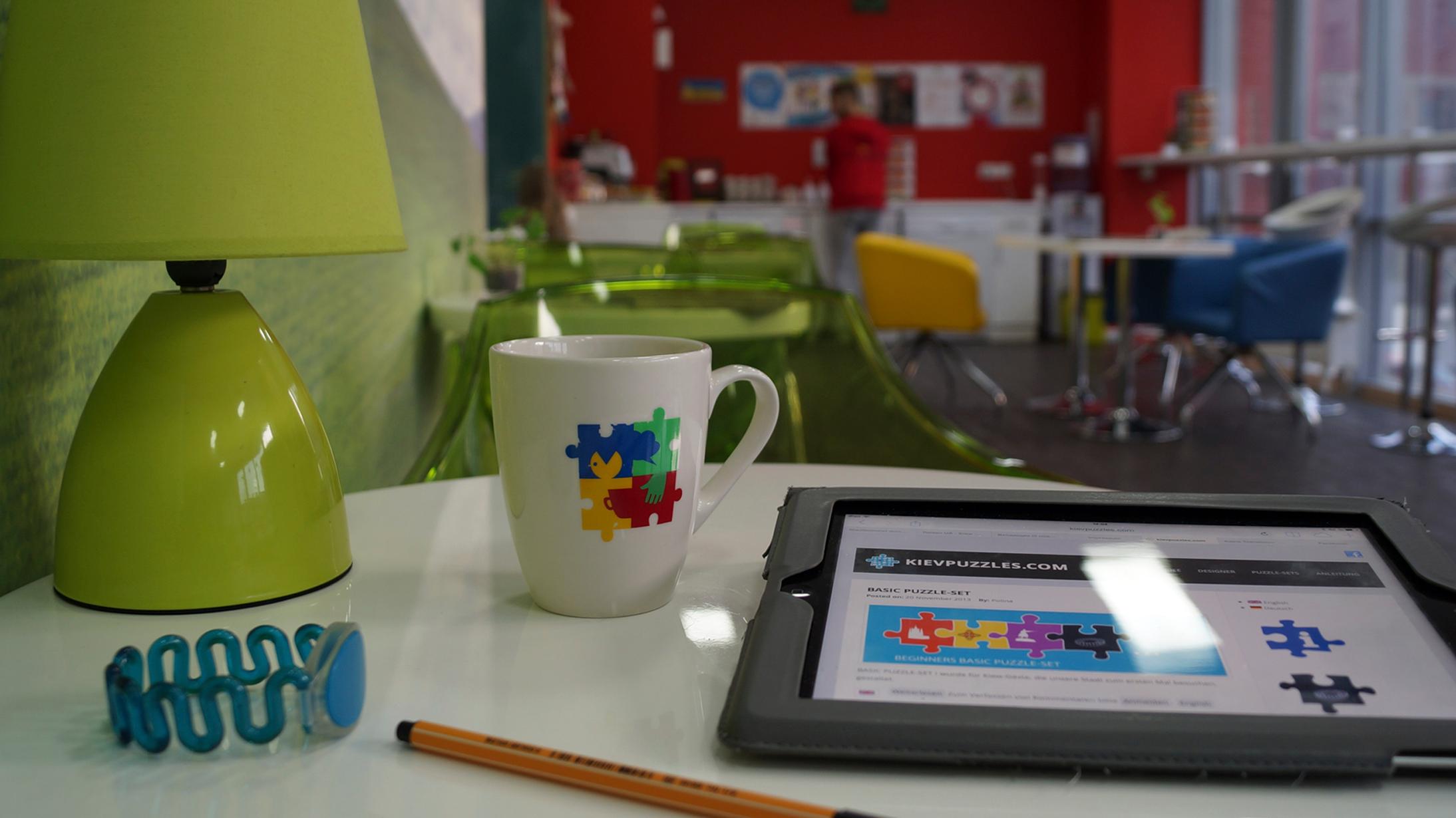 Cover image of this place Cafe Bibliotech