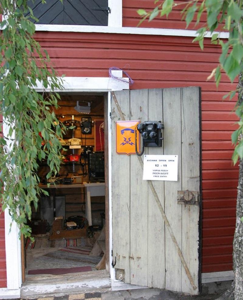 Cover image of this place Puhelinmuseo Telephone museum