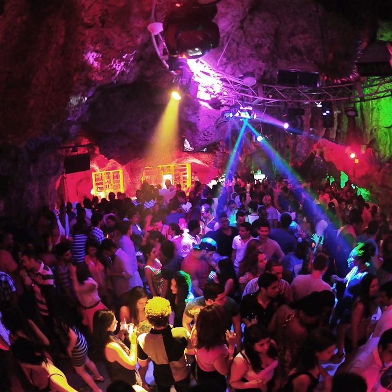 Cover image of this place Imagine Disco