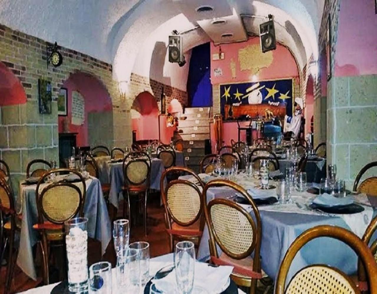 Cover image of this place 'A Canzuncella