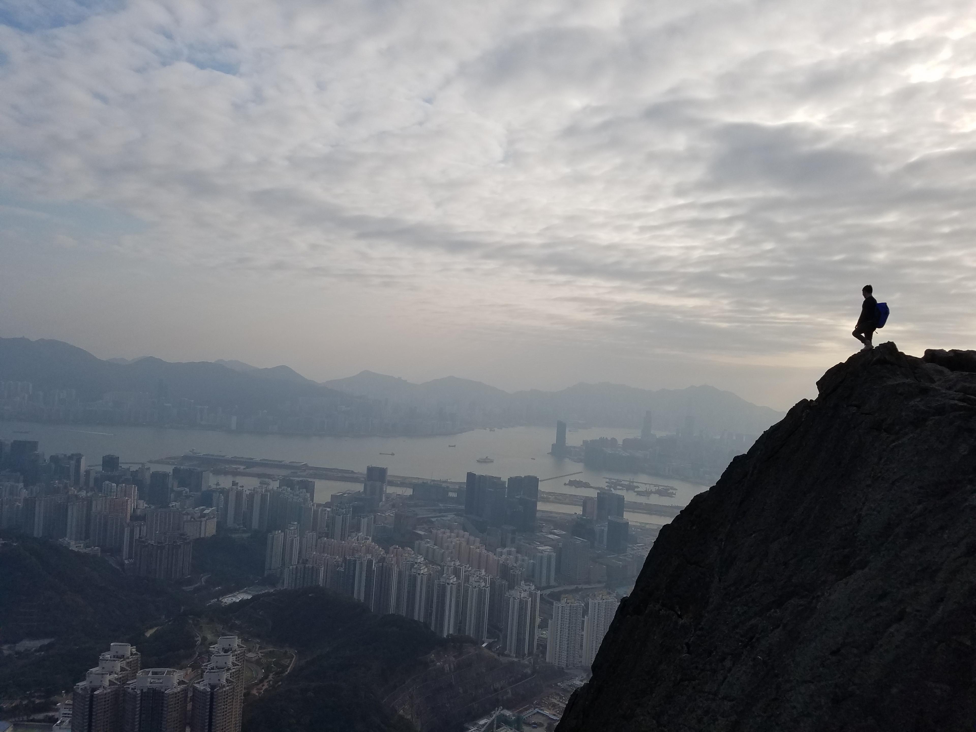 Cover image of this place Suicide cliff