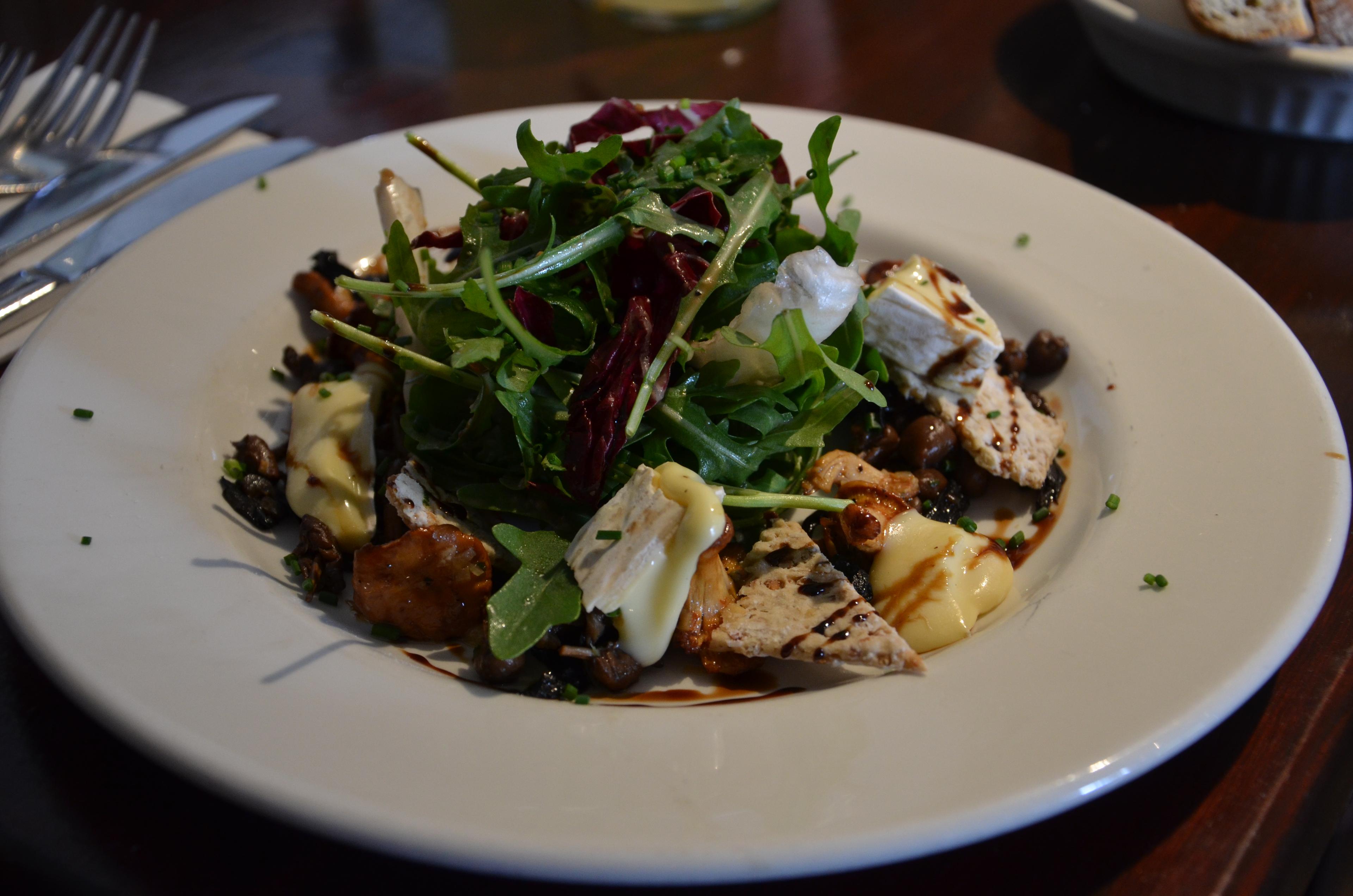 Cover image of this place Bia Bistrot