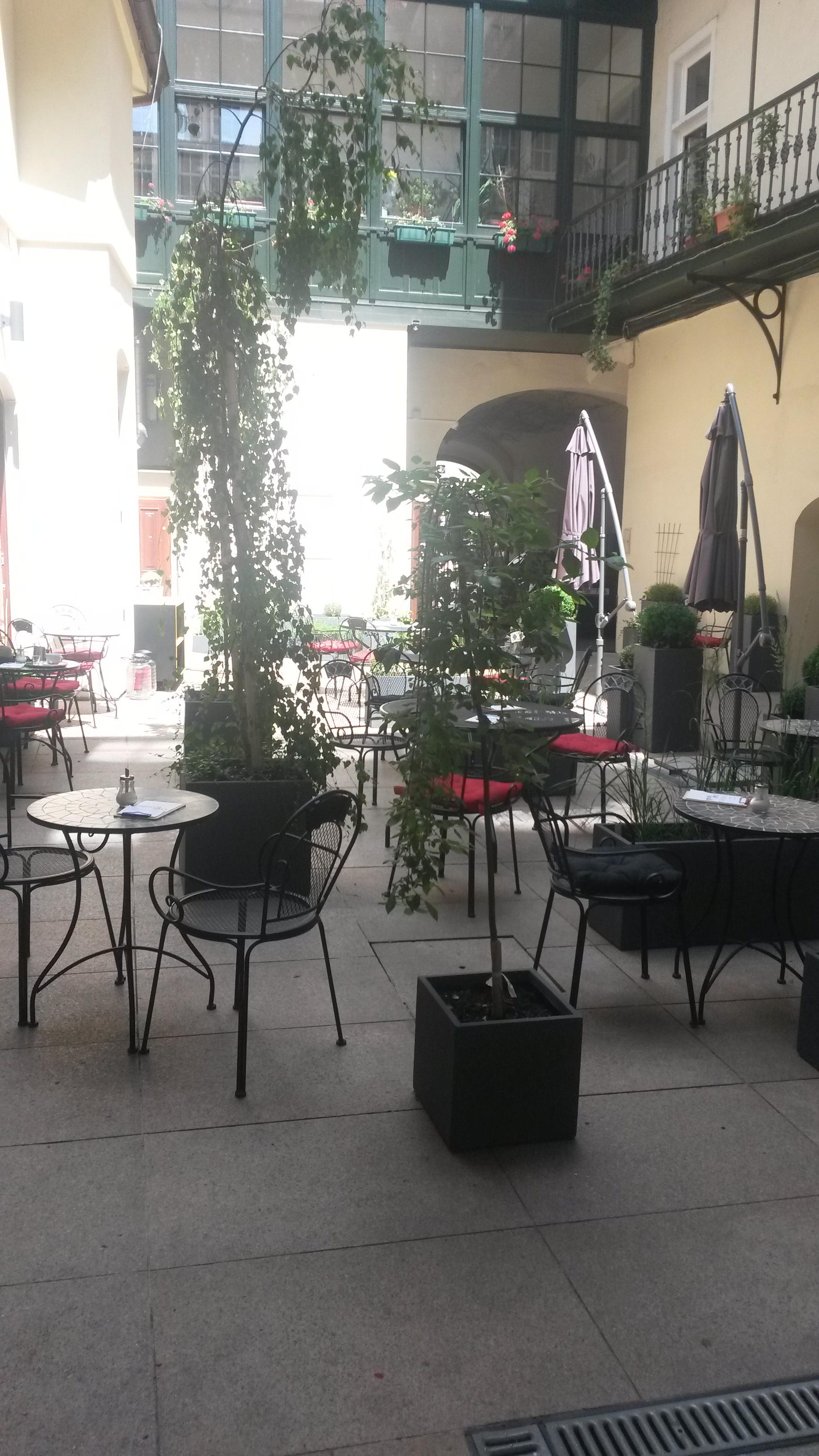 Cover image of this place Café Localité