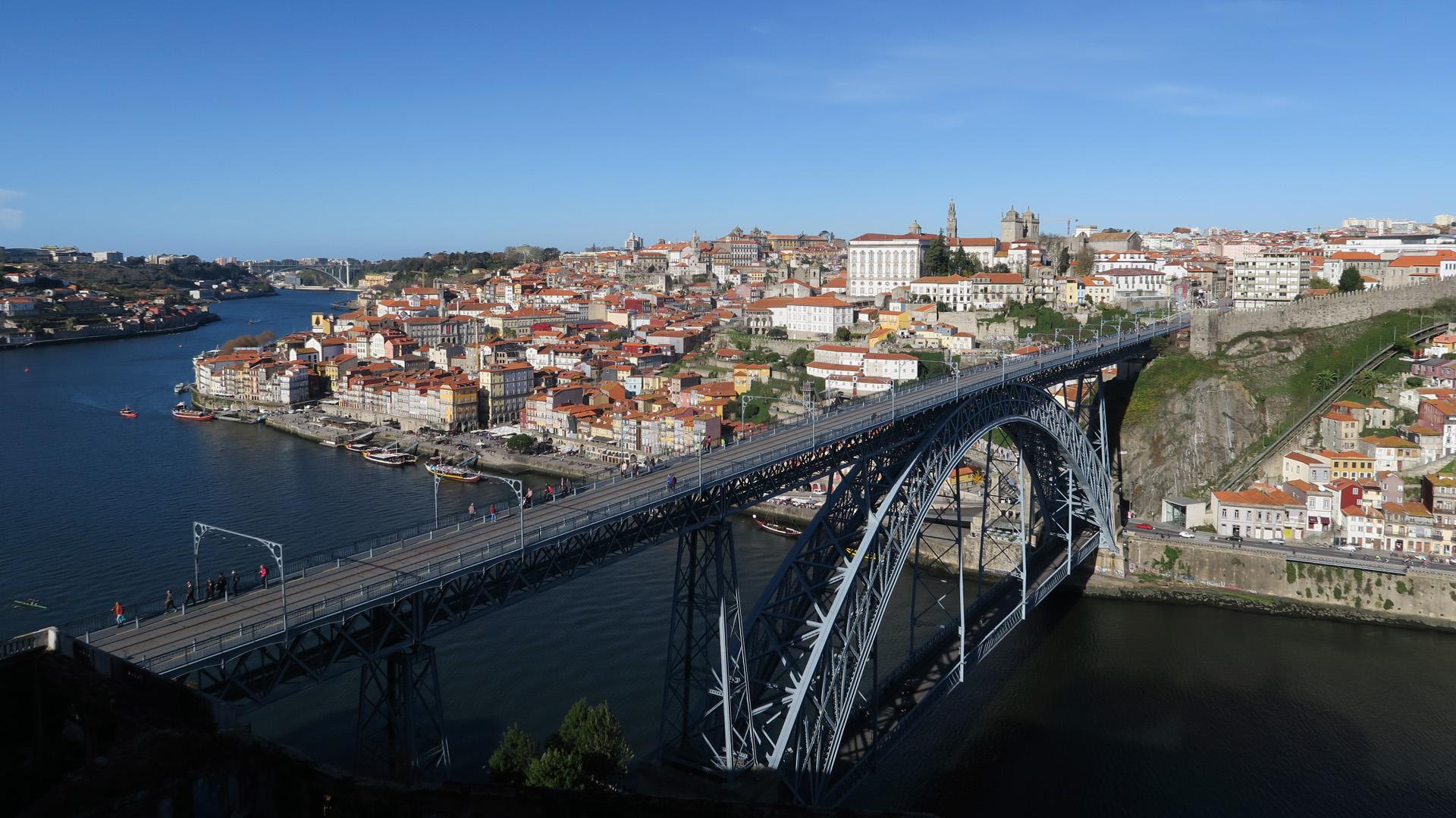 Cover image of this place Mosteiro da Serra do Pilar