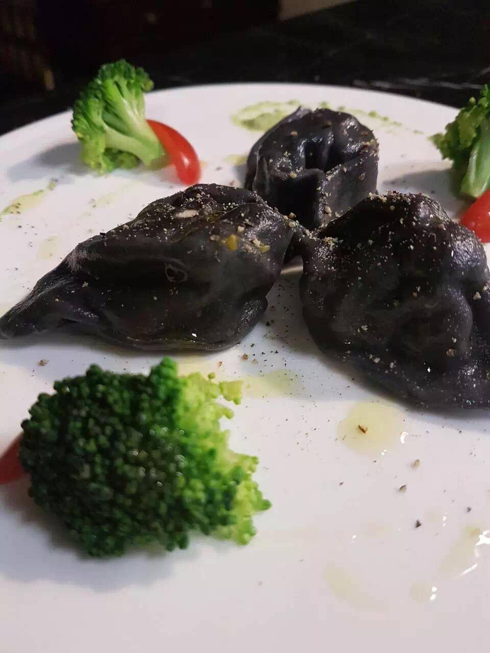Cover image of this place Bocca della Verita Trattoria (箴言之口)