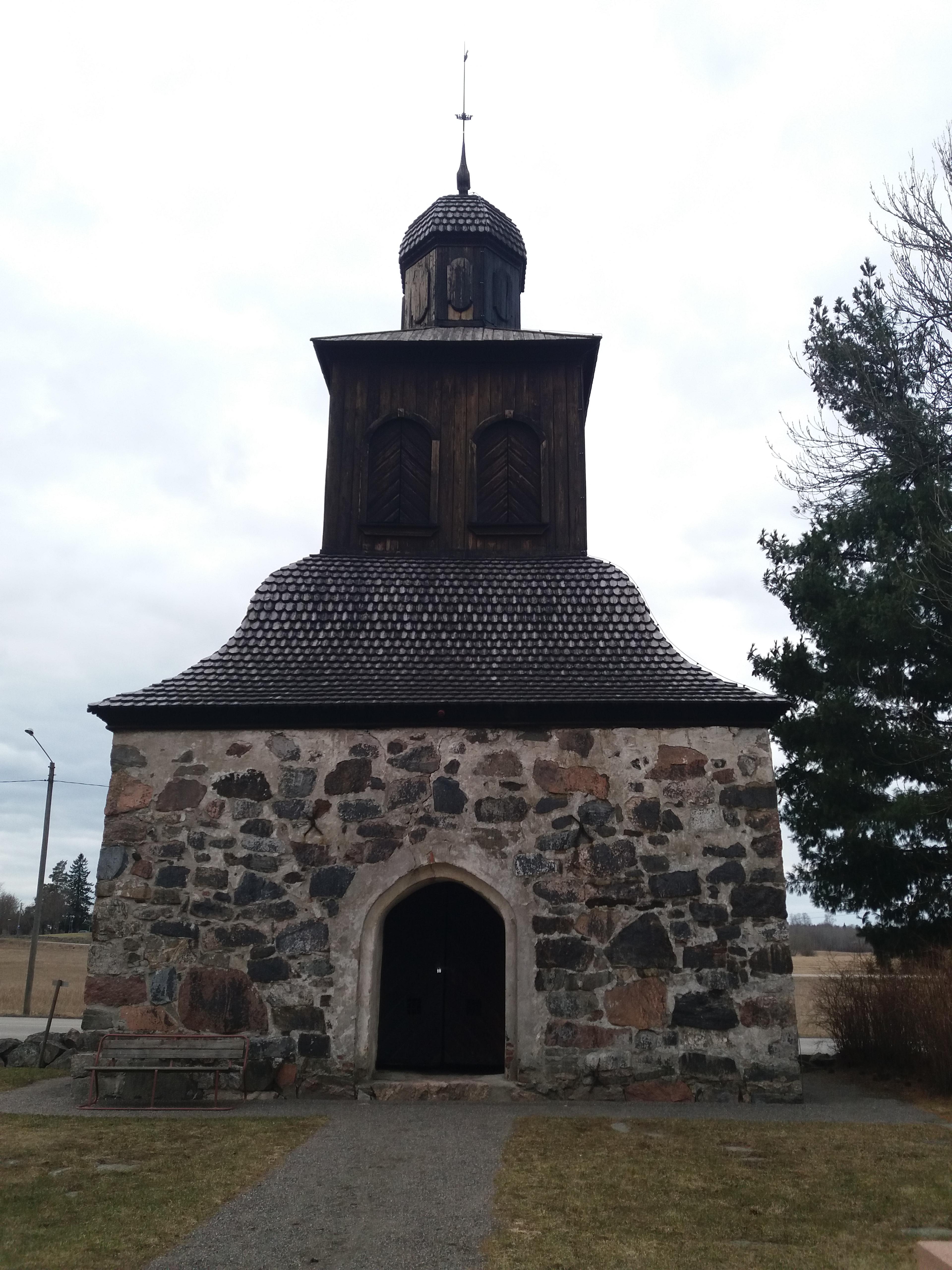 Cover image of this place Sipoon vanha kirkko (Pyhän Sigfridin kirkko)