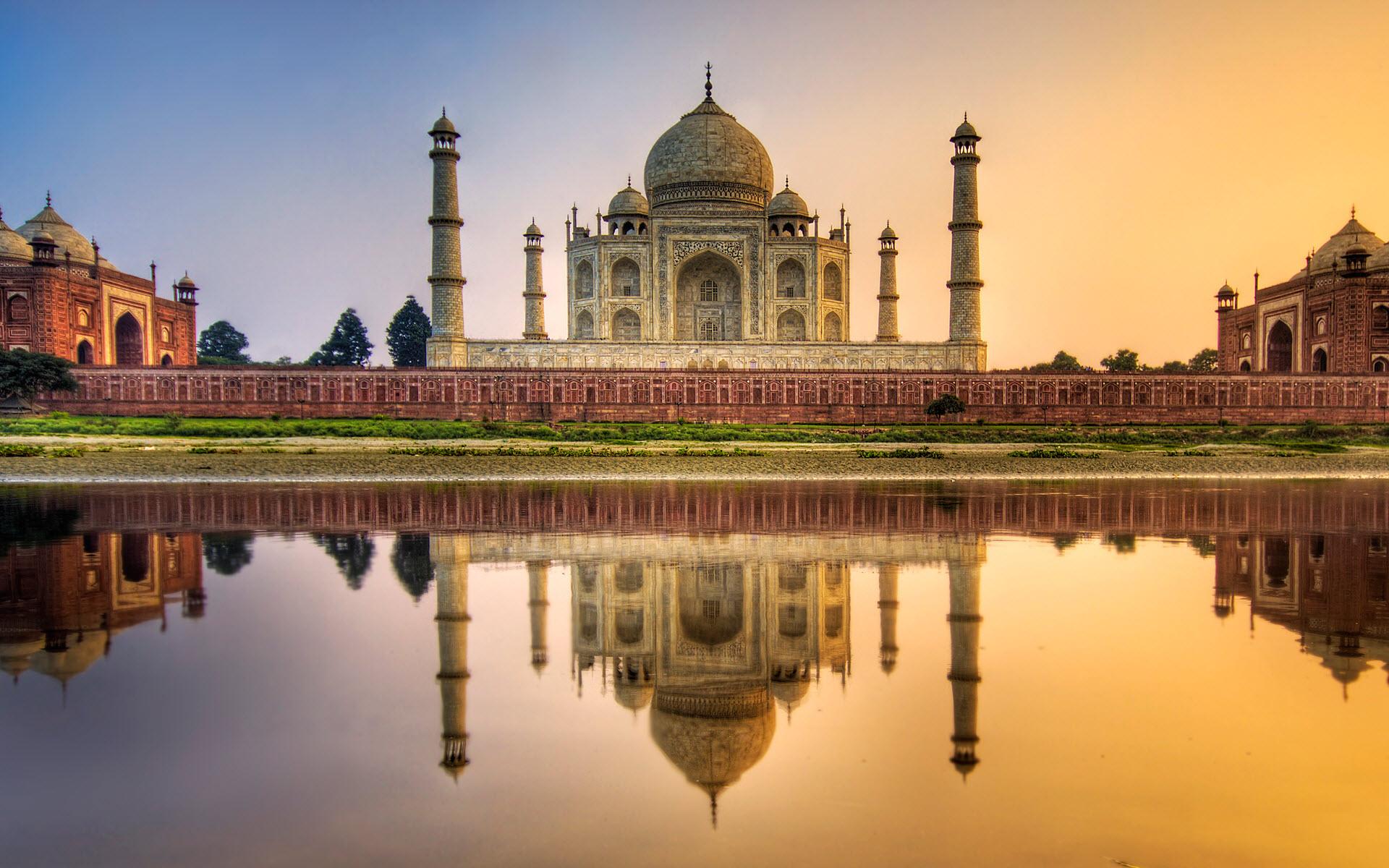 Picture of a tourist tour Taj Mahal Tour by Gatimaan Train/Rail All Inclusive