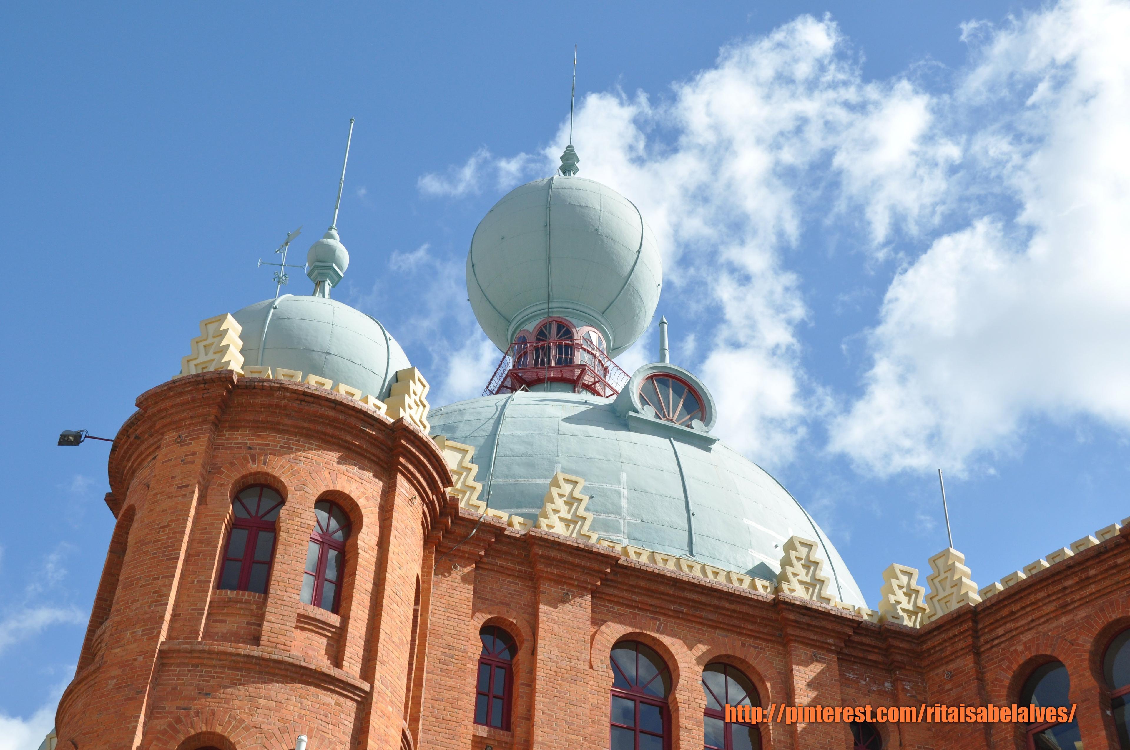 Cover image of this place Praça do Campo Pequeno