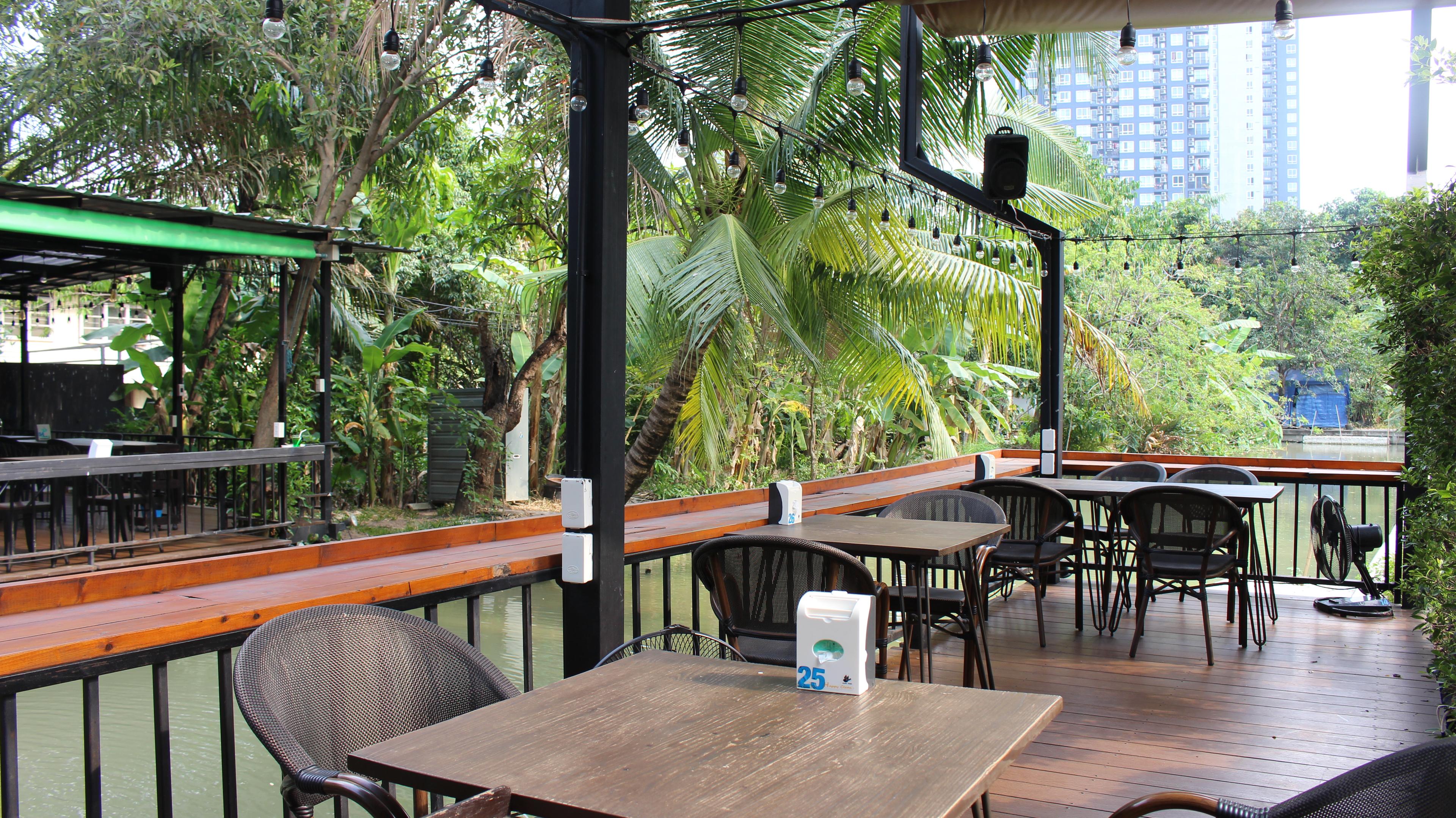 Cover image of this place Lao Garden (ลาว การ์เด้น)