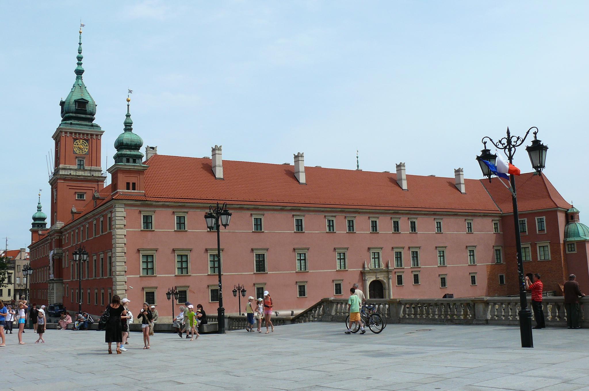 Cover image of this place Royal Castle