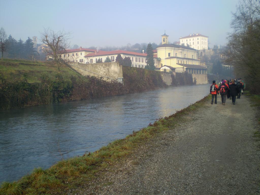 Cover image of this place Naviglio della Martesana