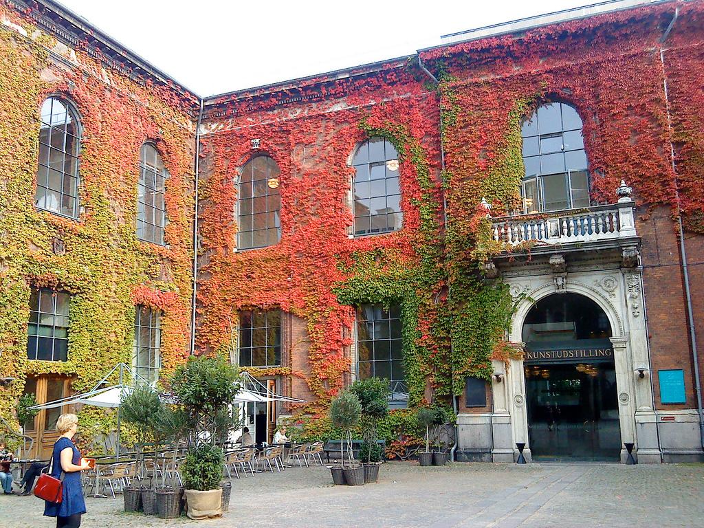 Cover image of this place Kunsthal Charlottenborg