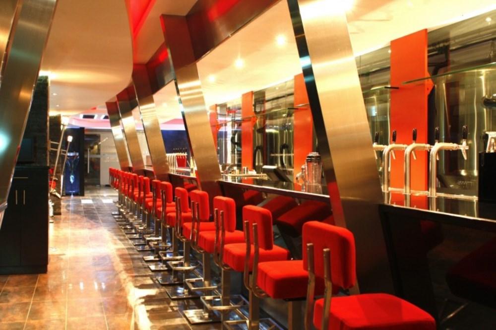 Cover image of this place Brew Bistro & Lounge