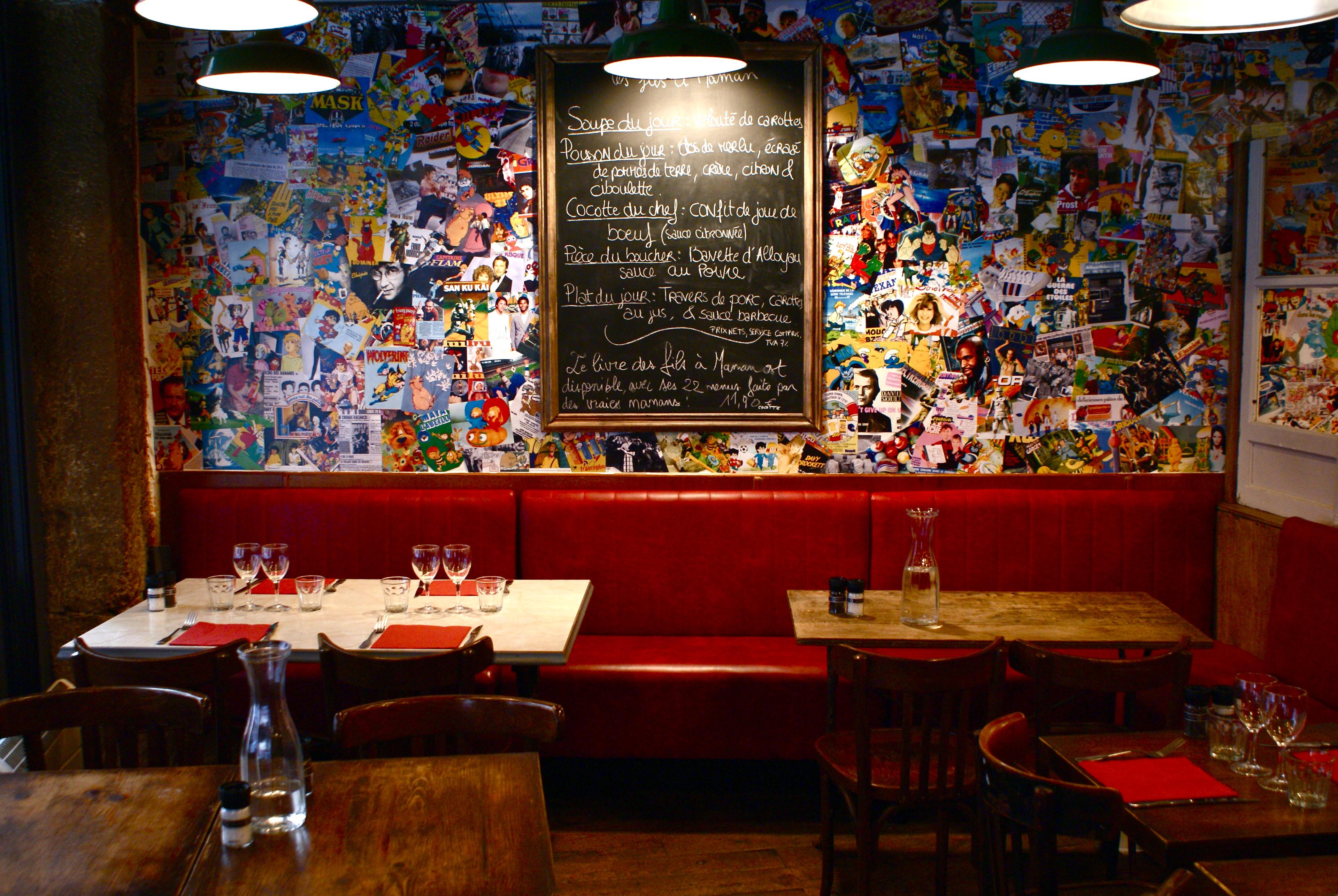 Cover image of this place Les Fils à Maman