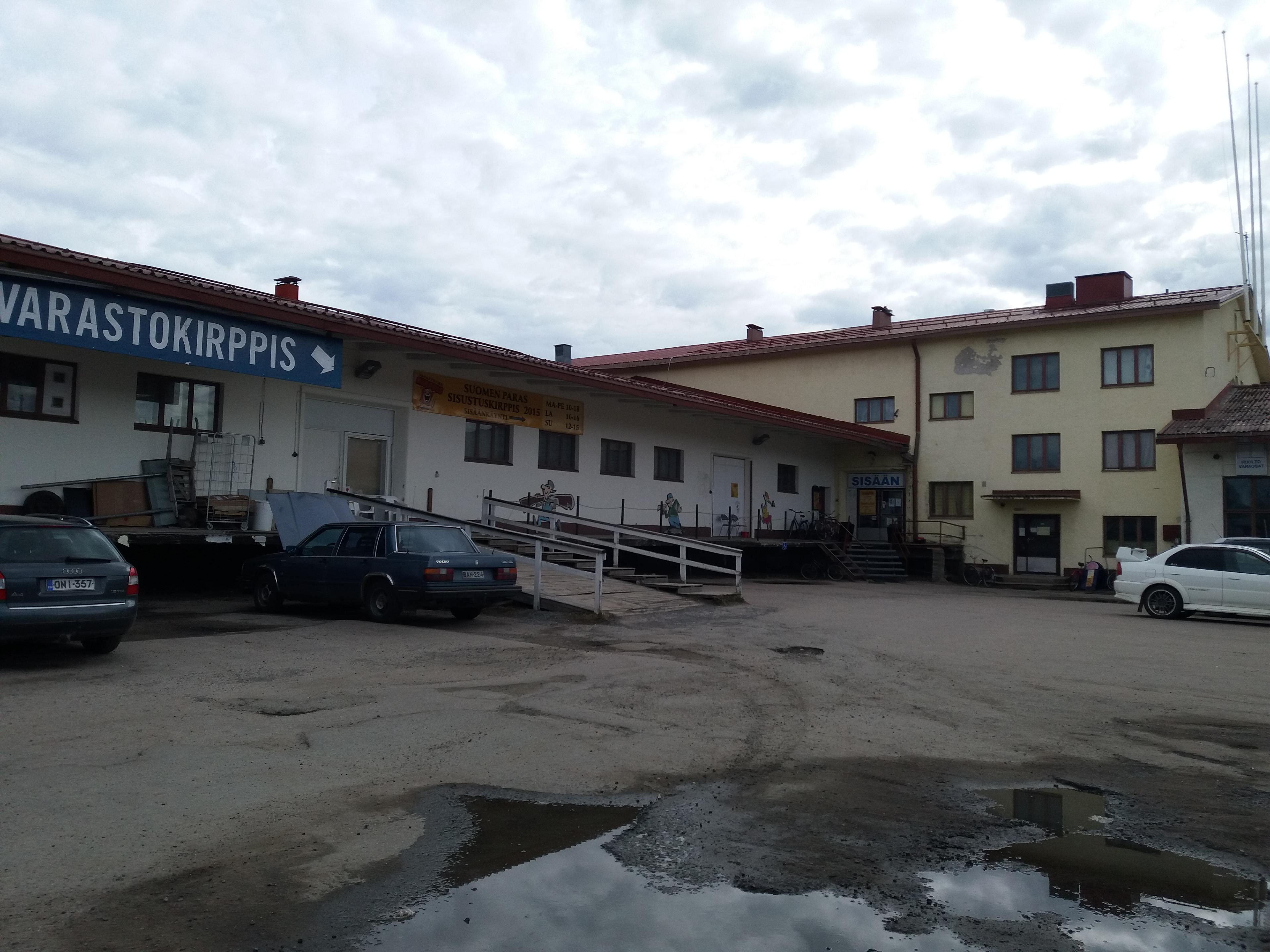 Cover image of this place Varastotie's Second-hand store