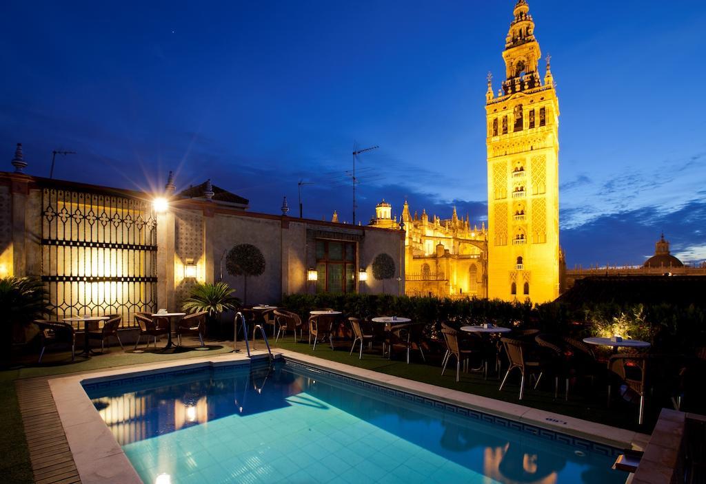 Cover image of this place Terraza Bar Hotel Doña María