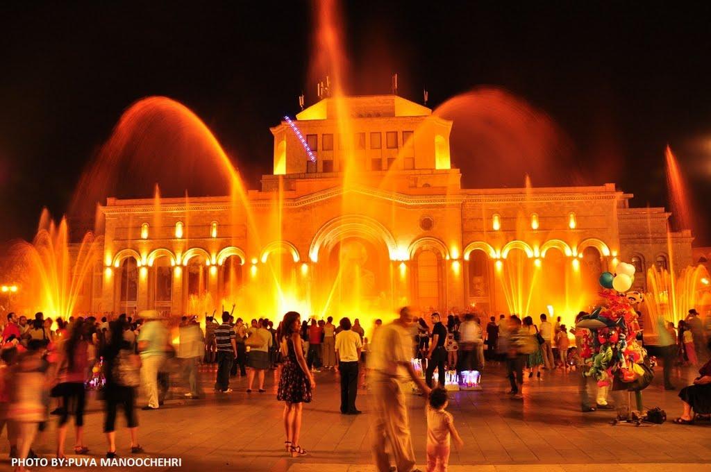 Cover image of this place Singing and Dancing Fountains Show