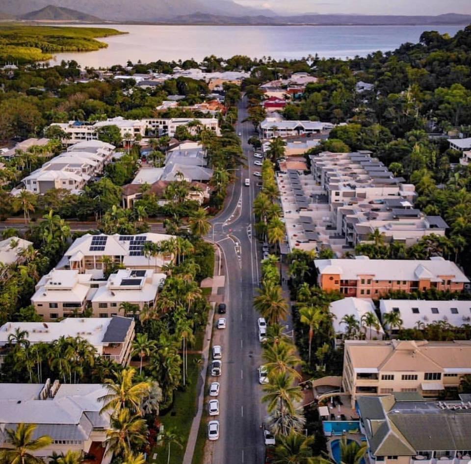 Cover image of this place Macrossan Street