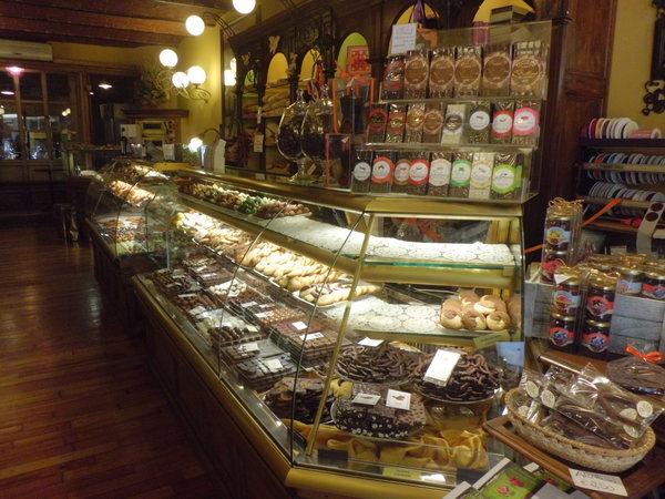 Cover image of this place Cioccolateria Ballerini