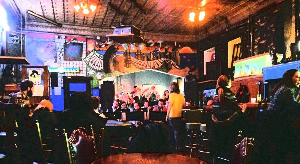 Cover image of this place Phyllis' Musical Inn