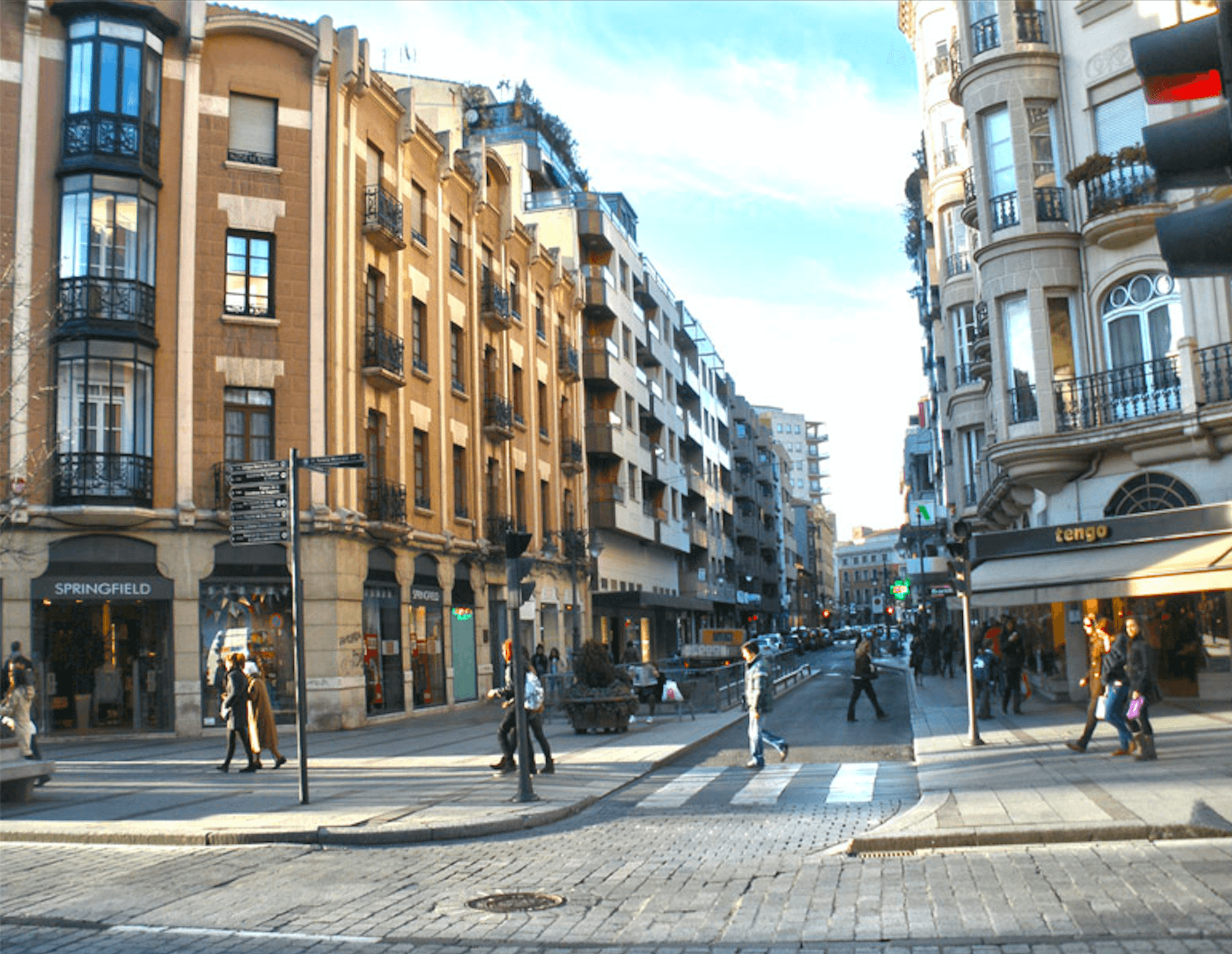 Cover image of this place Avenida de Ordoño