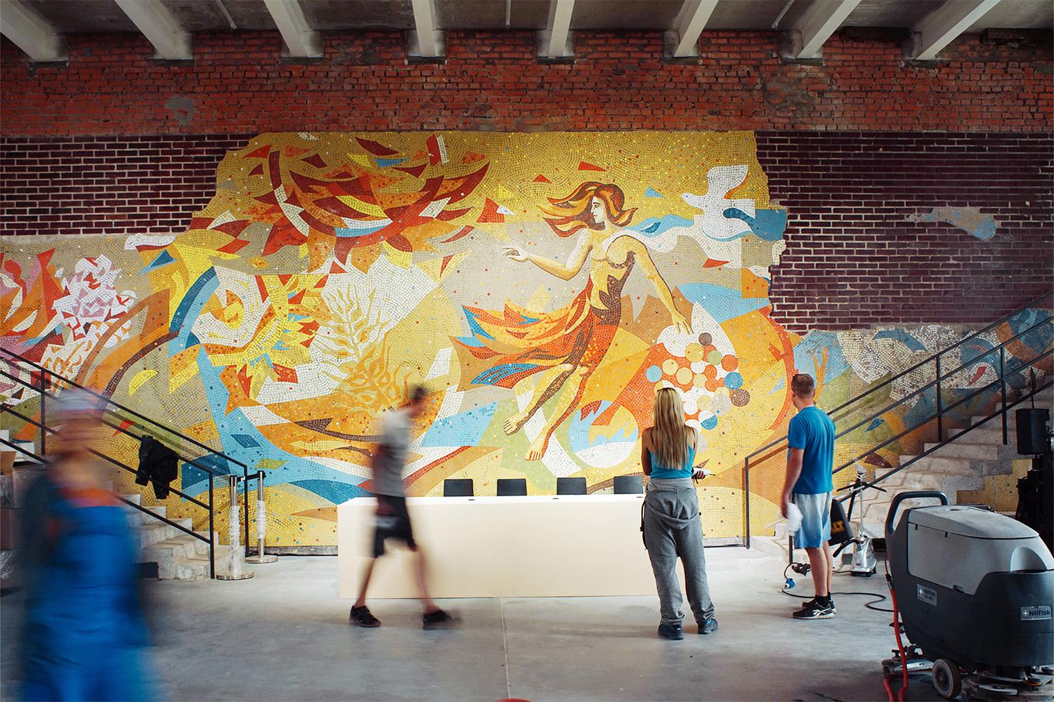 Cover image of this place Garage Museum of Contemporary Art (Музей современного искусства «Гараж»)