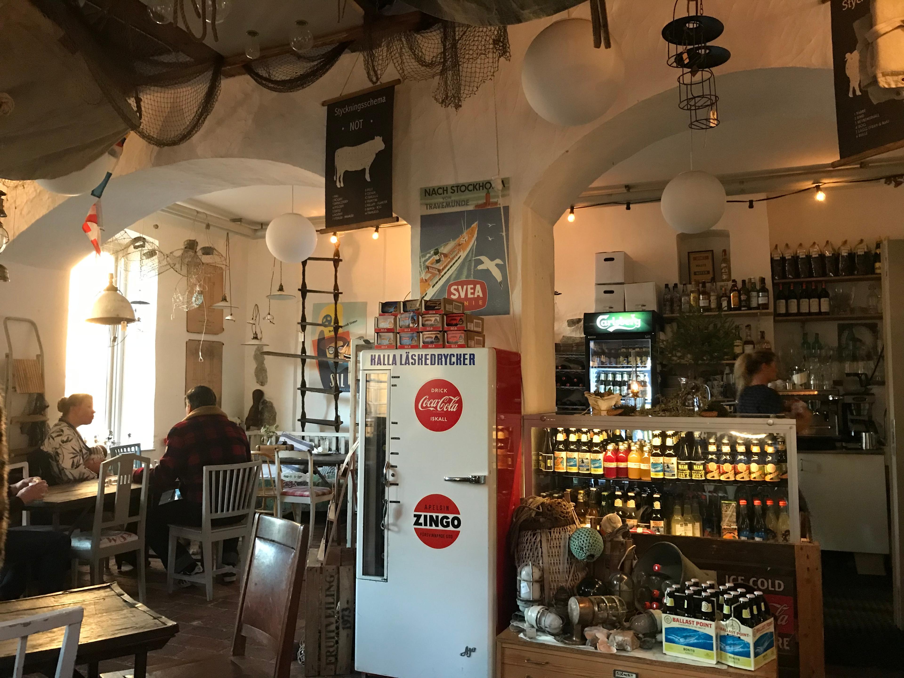Cover image of this place Skroten café & skeppshandel