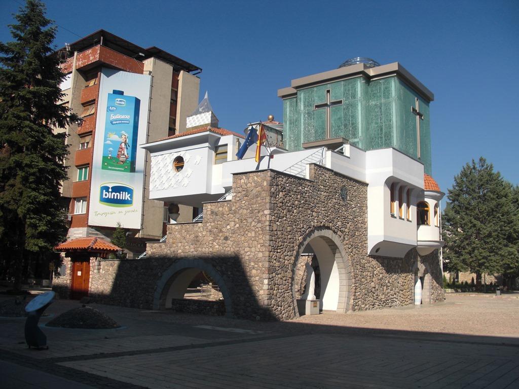Cover image of this place Mother Teresa Memorial House
