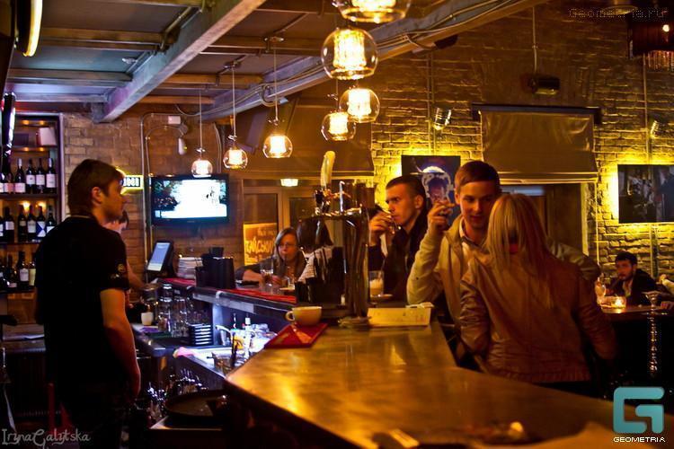Cover image of this place Tarantino Wine & Grill Bar