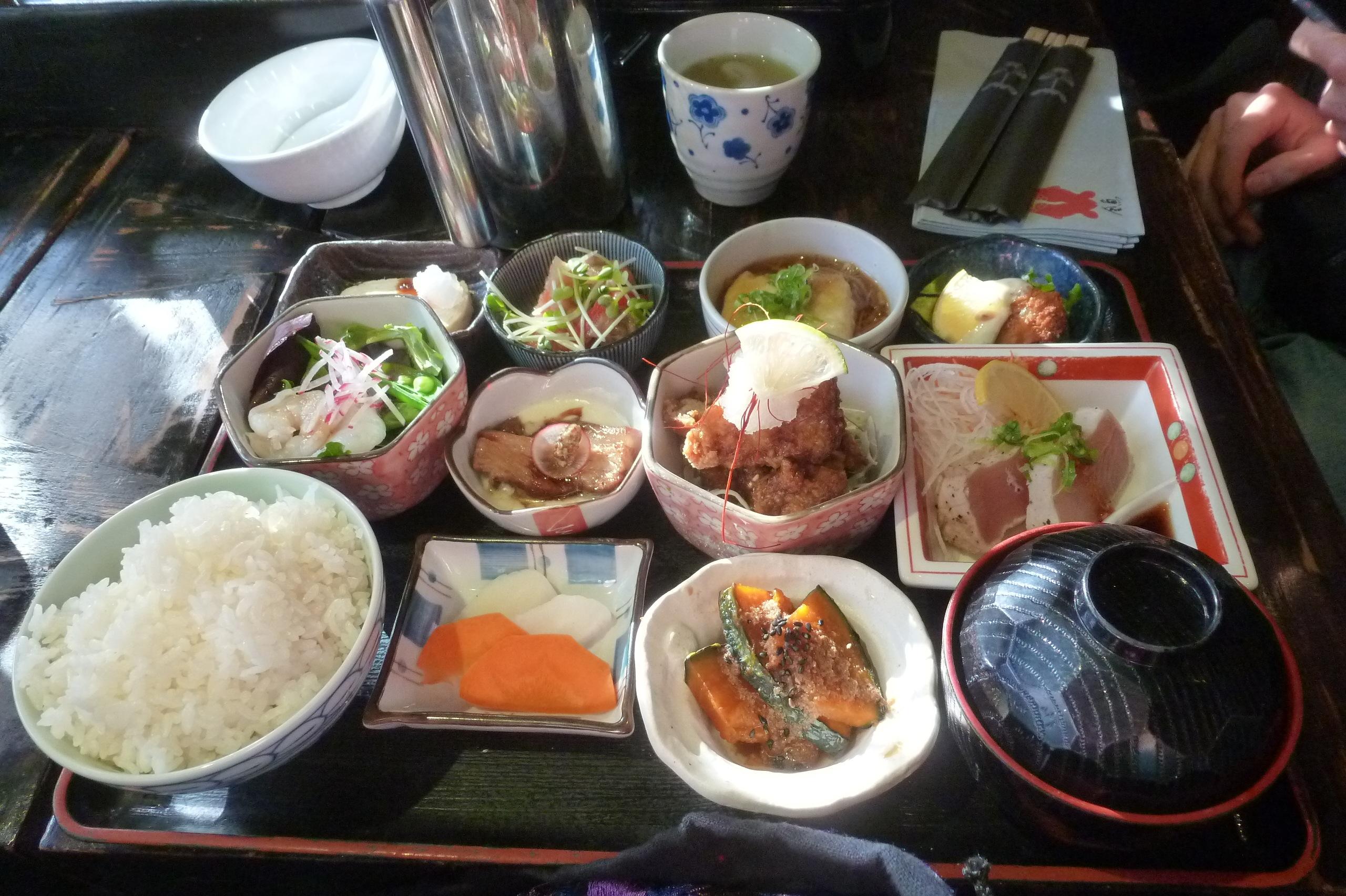 Cover image of this place Kingyo Izakaya 金魚居酒屋