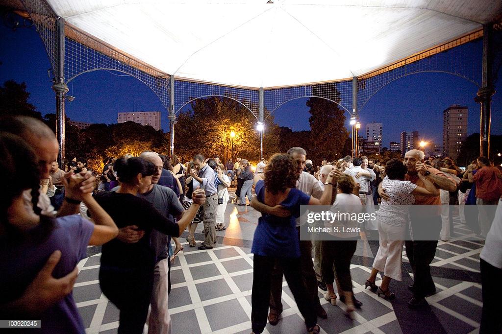 Cover image of this place La Glorieta