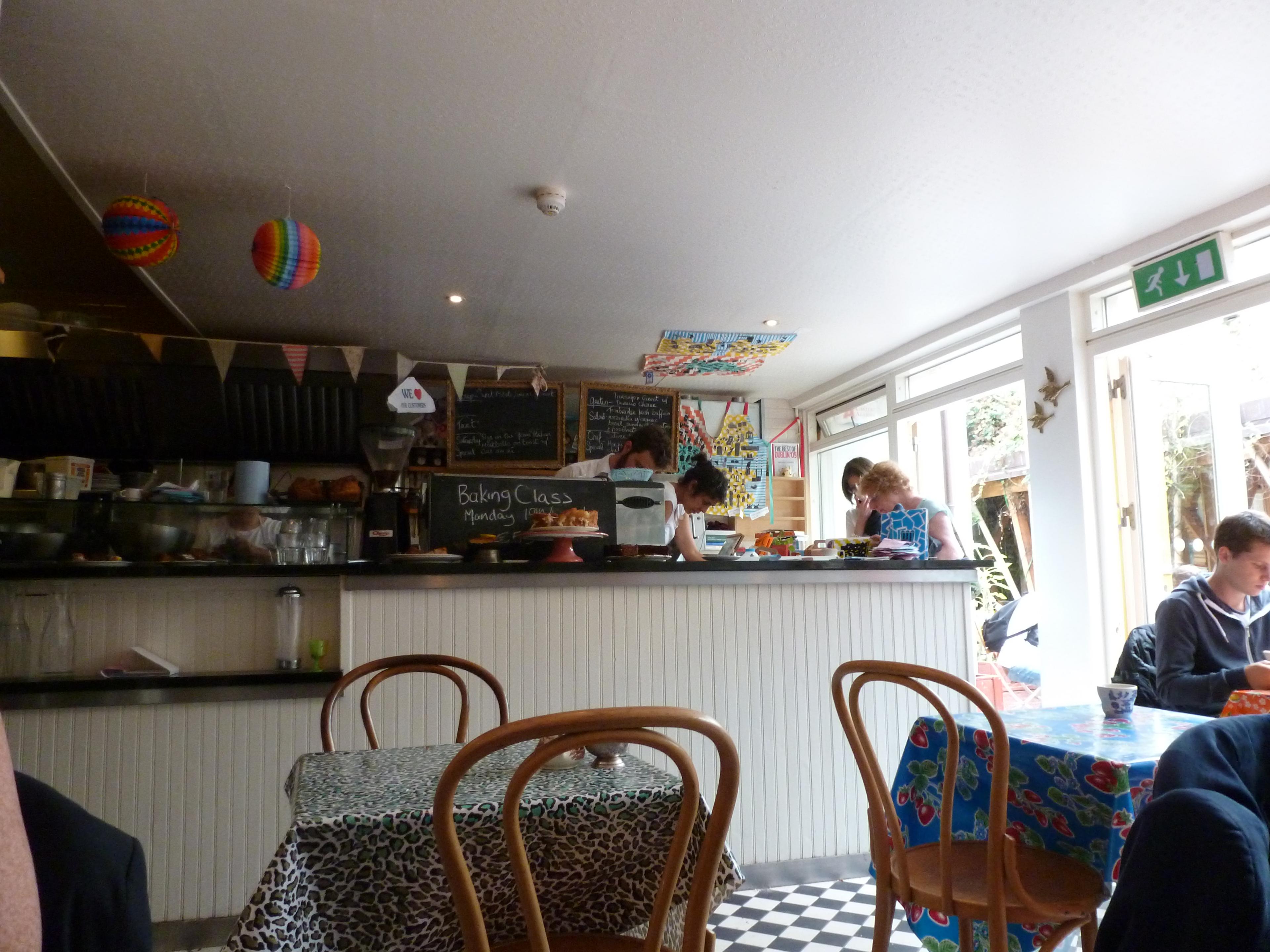 Cover image of this place Cake Cafe