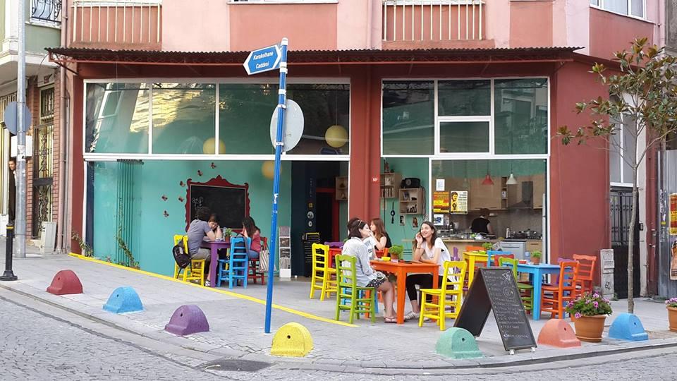Cover image of this place Mahatma Cafe