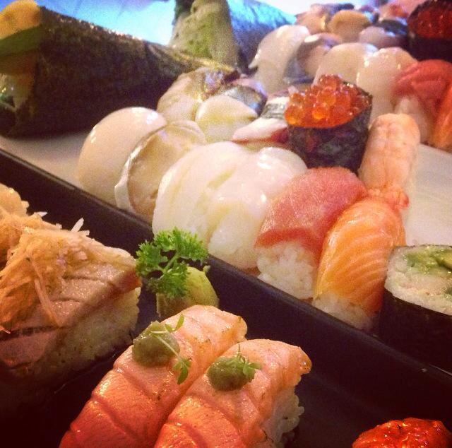 Cover image of this place Yukikos Sushi