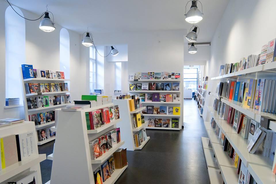 Cover image of this place Soda. Bücher und Magazine.
