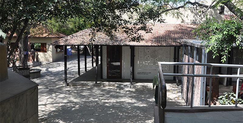 Cover image of this place National Crafts Museum | राष्ट्रीय शिल्प संग्रहालय
