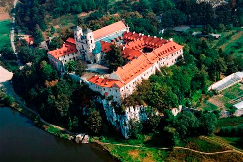 Cover image of this place Tyniec